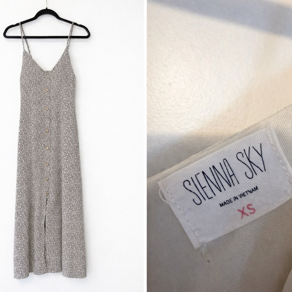 Sienna Sky Cream and Black Patterned Top